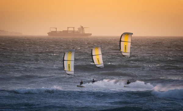 Strong vertical lift